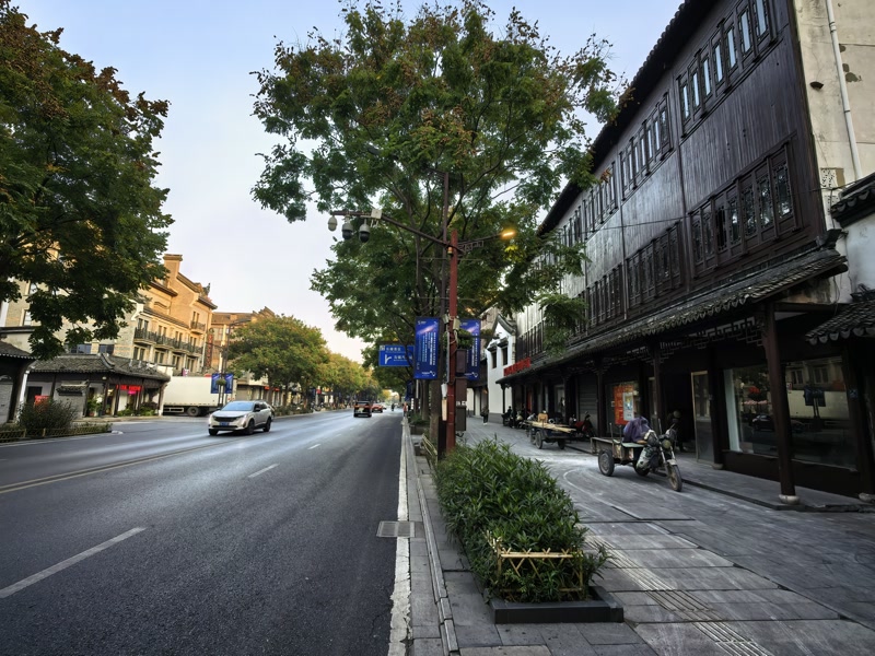 好运转（乌镇酒店）桐乡市乌镇景区2500平旺铺出租适合开酒店民宿