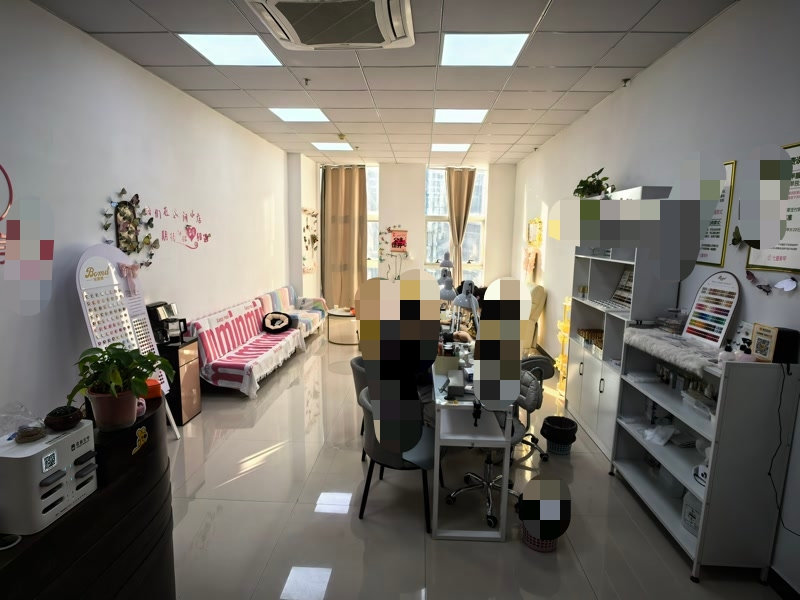 好运转（美容美甲店）嘉兴市秀洲区CBD商圈美容店转让