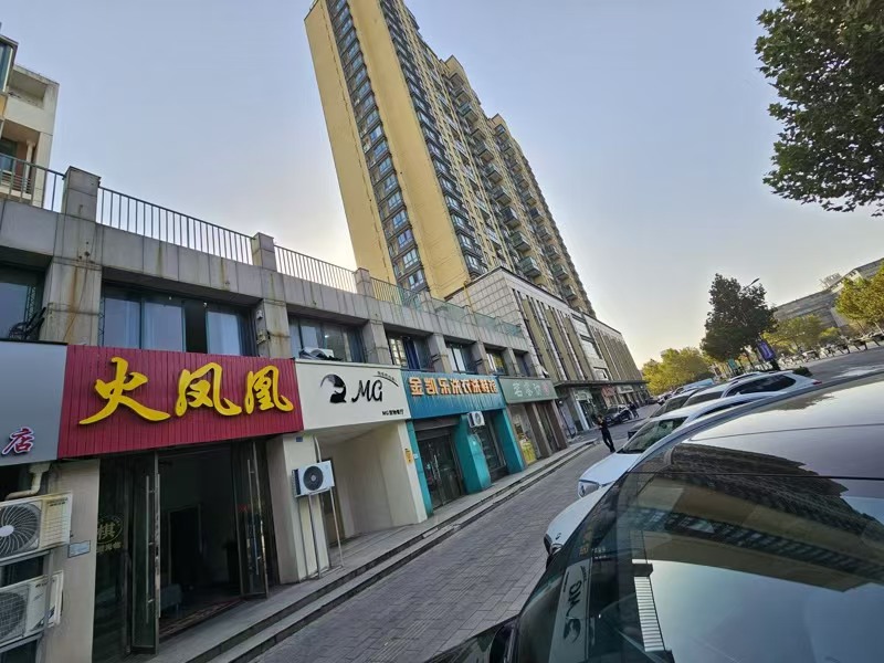 好运转（火凤凰棋牌会所）2017年营业至今550平棋牌室价低急转