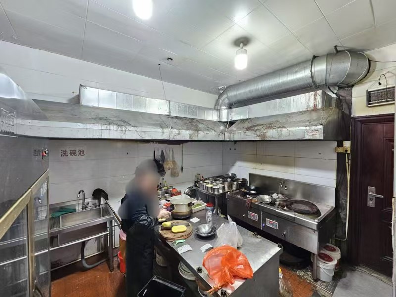 好运转（聚友大排档）嘉兴知名‘友谊街’纯一层160平.餐饮大排档转让 