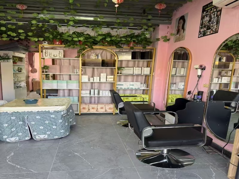 好运转(韩雅姬化妆品)平湖营业中化妆品店转让