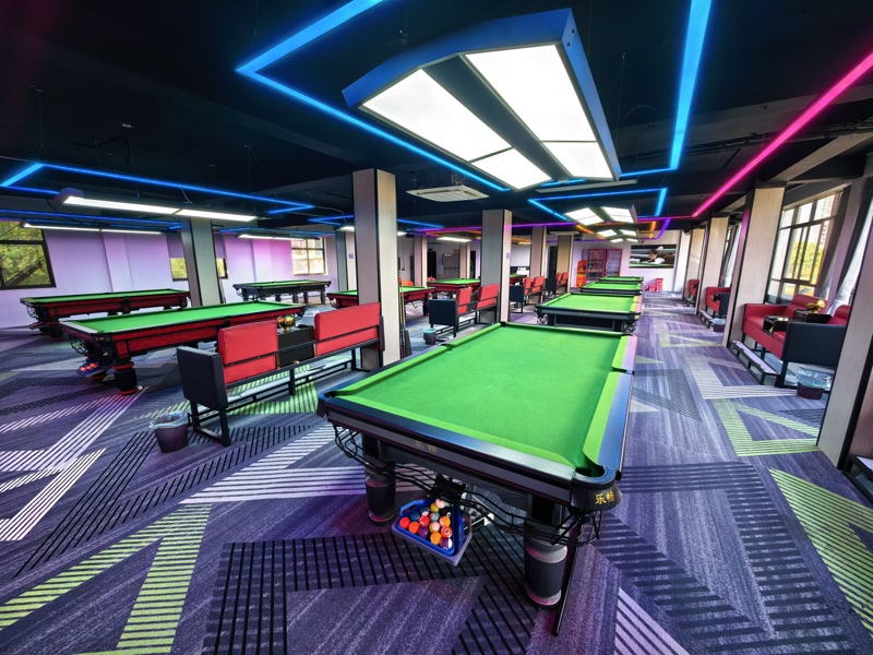 ㊗️恭喜「乐畅台球俱乐部」1天成功转出17万,祝老板娘顺风顺水、四季发财!㊗️