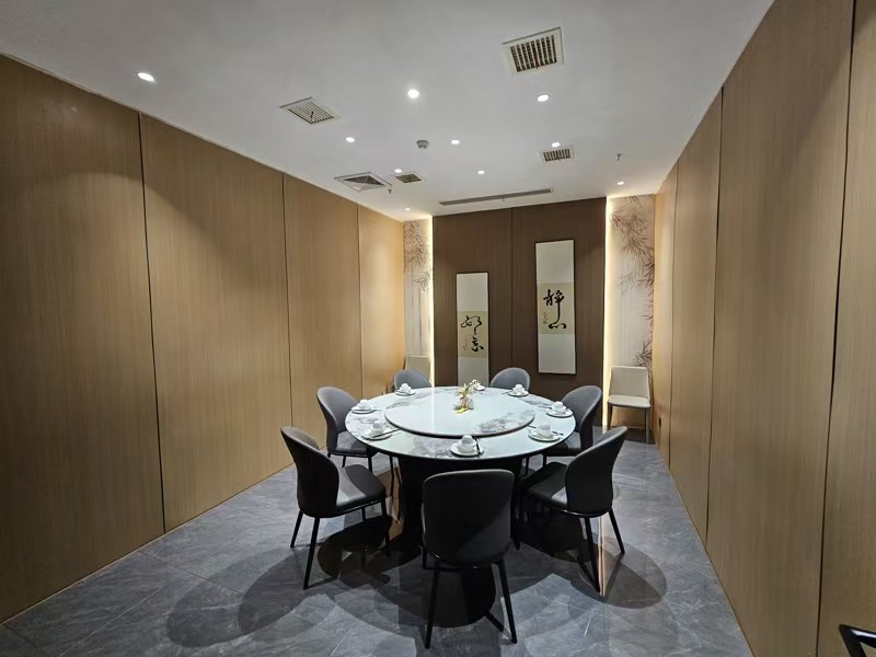 好运转(秀洲区湘菜馆转让)秀湖商圈上下两层400平湘菜馆转让