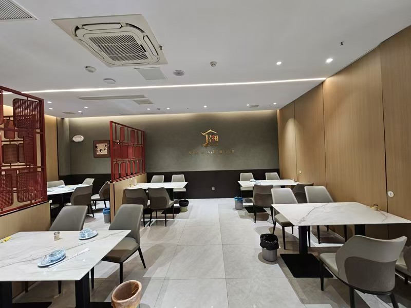 好运转(秀洲区湘菜馆转让)秀湖商圈上下两层400平湘菜馆转让