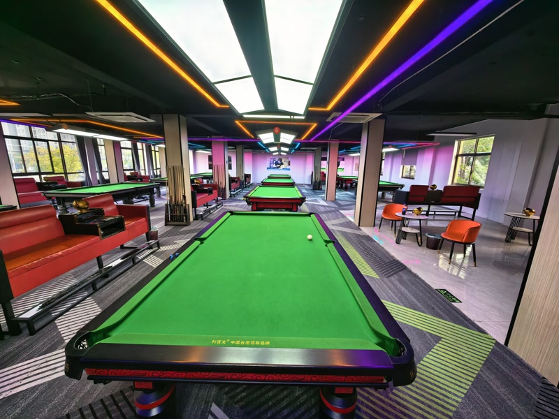 ㊗️恭喜「乐畅台球俱乐部」1天成功转出17万,祝老板娘顺风顺水、四季发财!㊗️