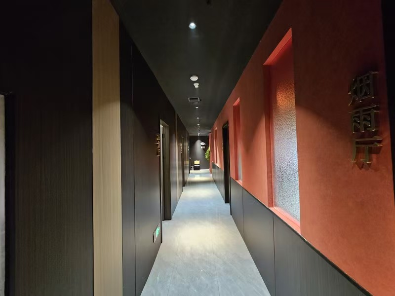 好运转(秀洲区湘菜馆转让)秀湖商圈上下两层400平湘菜馆转让