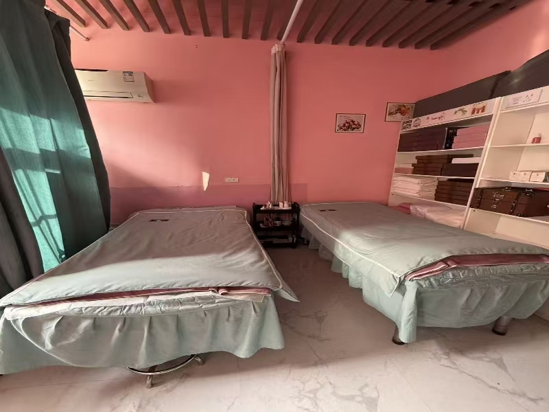 好运转(韩雅姬化妆品)平湖营业中化妆品店转让