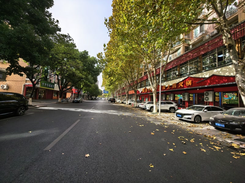 好运转(潮汕冬瓜盅火锅)桐乡市屠甸路双小区门口400平精装豪华火锅店转让