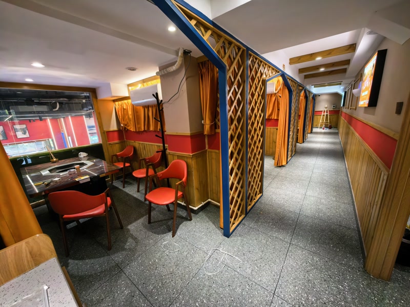 好运转(潮汕冬瓜盅火锅)桐乡市屠甸路双小区门口400平精装豪华火锅店转让