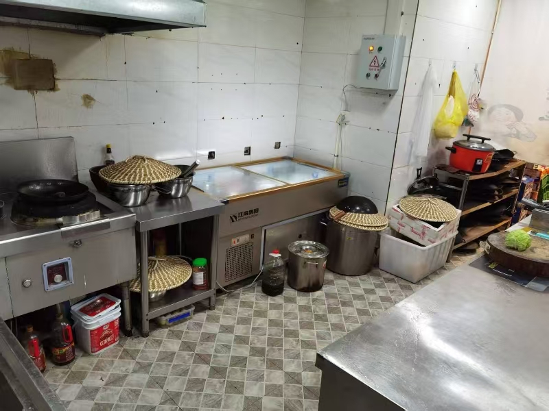 好运转(铜烙湾烙锅)海宁许村大型热闹餐饮一条街区,118㎡火锅店转让、