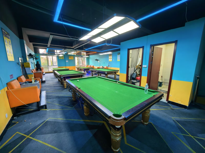 好运转(球小友自助台球)南湖区双小区门口自助台球厅转让