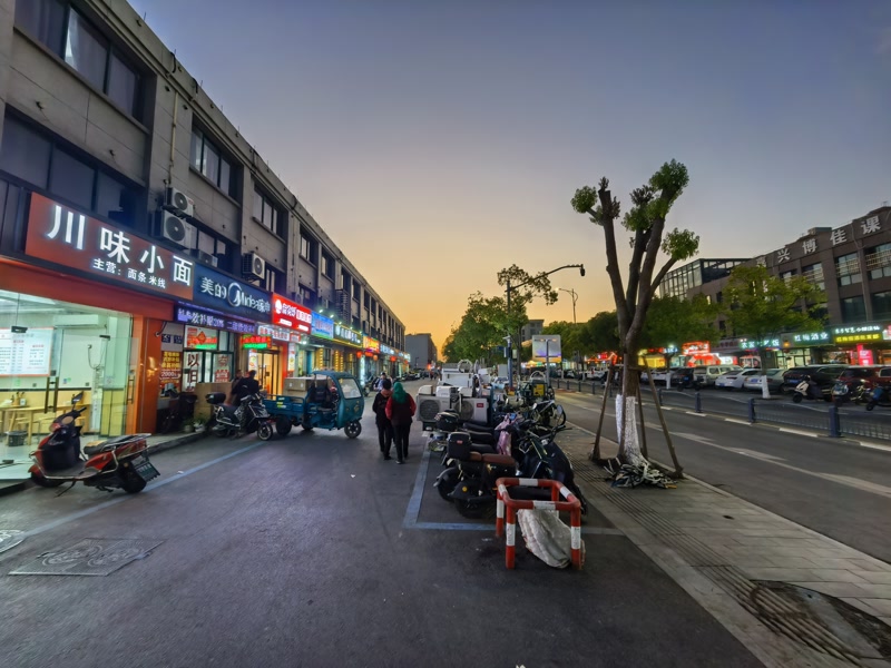 好运转(川味小面)秀洲区马厍路双小区门口小吃店转让