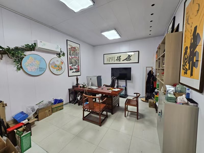 好运转(农垦人酒业)大拐角纯一层97平 店面转让、餐饮除外业态不限