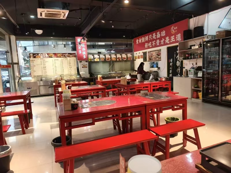 好运转(小东北烧烤)濮院鑫湖家园烧烤店转让