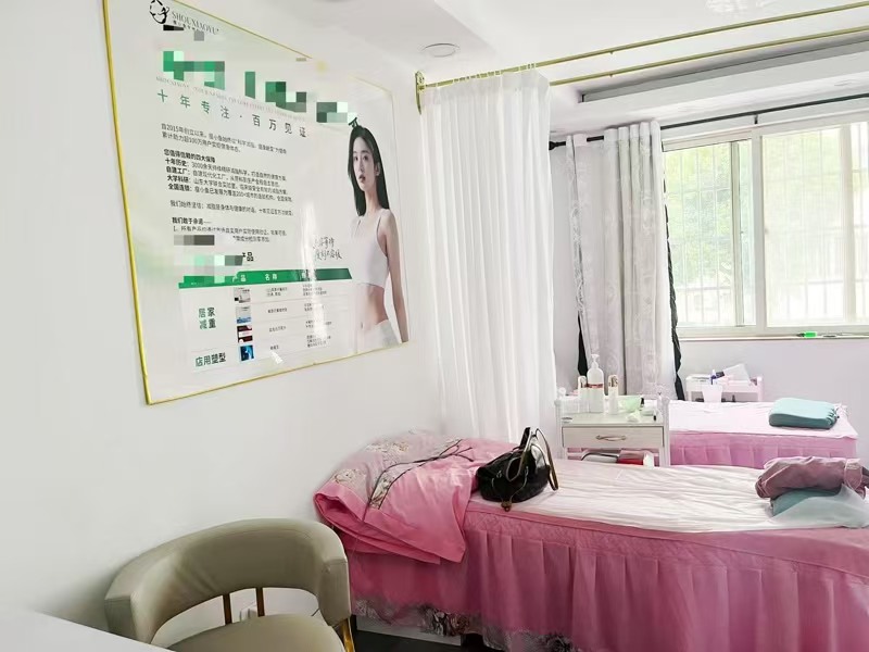 好运转(美容店)南湖区小区门口房租1666一月美容店转让