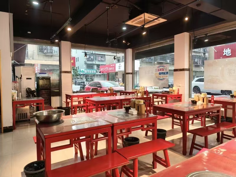 好运转(小东北烧烤)濮院鑫湖家园烧烤店转让