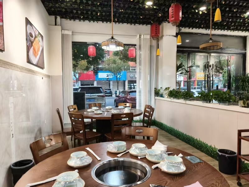 好运转(天麻猪肚鸡)濮院凯旋路经营6年火锅店转让