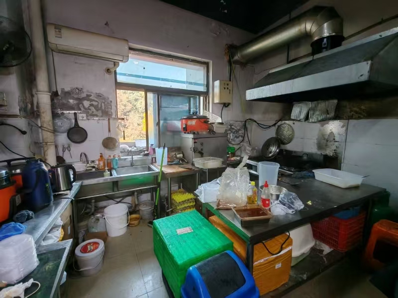 ㊗️恭喜《微醺酒馆外卖店》2天成功转出,祝老板顺风顺水、四季发财!㊗️