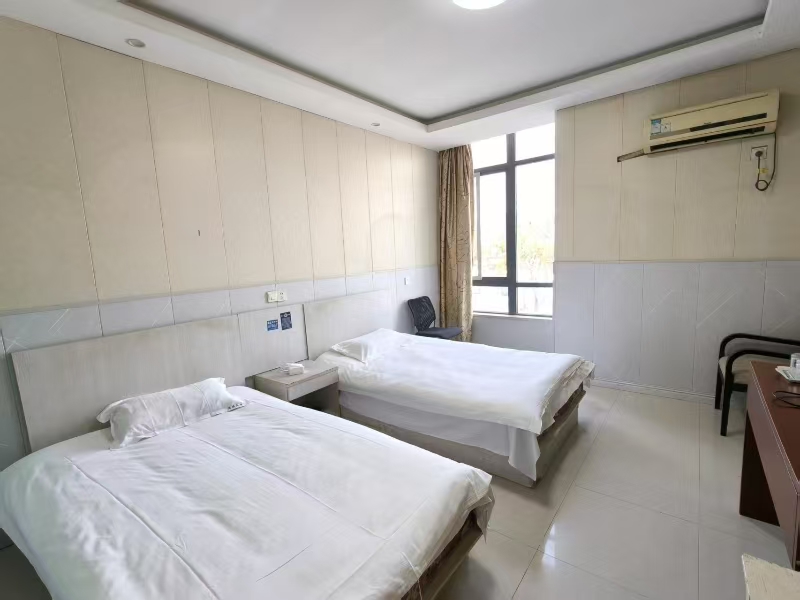 好运转(嘉兴龙昊宾馆)嘉兴拐角旁营业中宾馆店转让