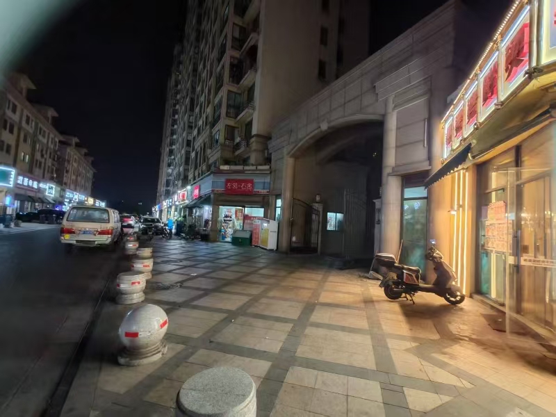 好运转(蠡婆婆鲜汤牛肉米线)成熟小区、美食街、小吃店转让