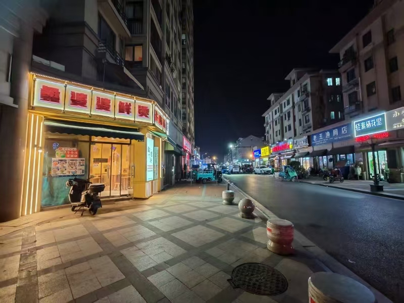 好运转(蠡婆婆鲜汤牛肉米线)成熟小区、美食街、小吃店转让