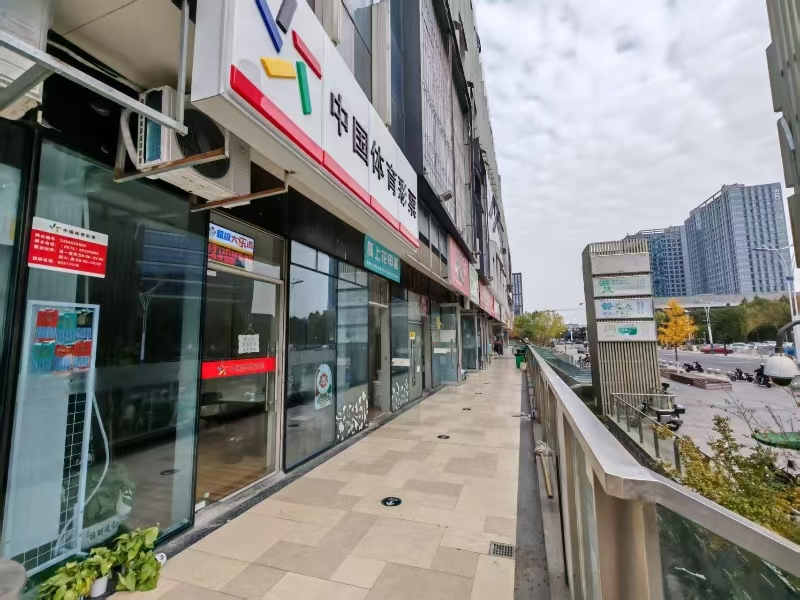 好运转(嗨炒嗨炒超级牛肉炒饭)万达广场、写字楼、利丰广场外卖店转让