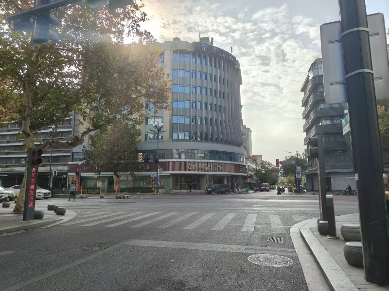 好运转(胖子大饼)嘉兴市中心拐角旁早餐店转让