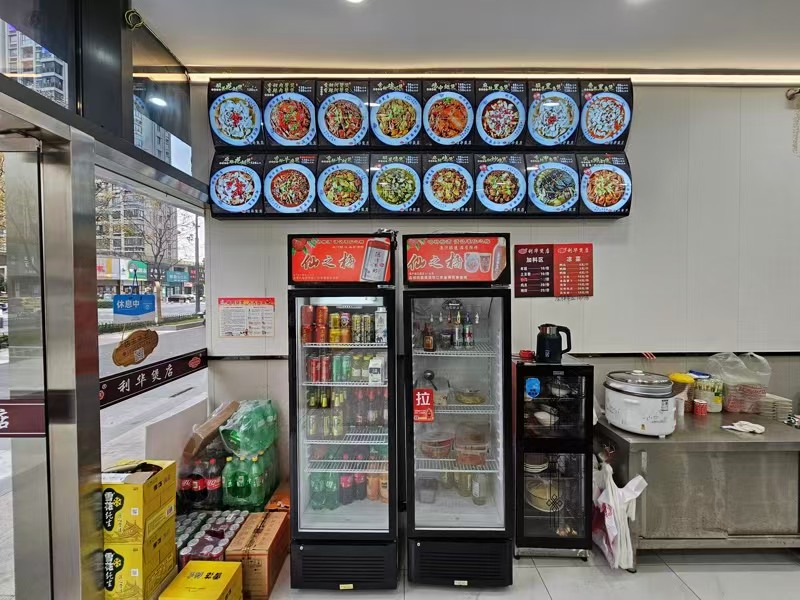 好运转(利华煲店)南湖区纯一层160平餐饮店、因扩大搬迁转让本店