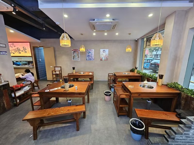 好运转(善尚重庆火锅)财经大学城、餐饮美食街纯一层100平餐饮店转让