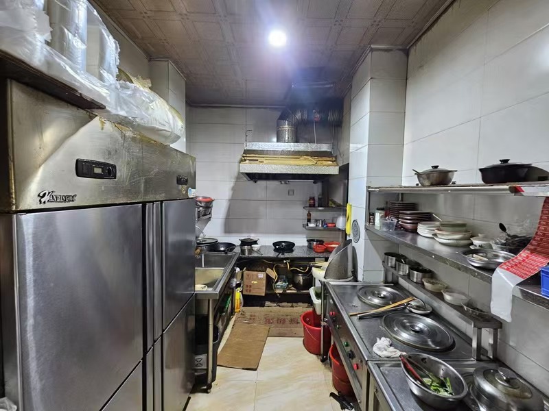 好运转(福建小吃)秀洲区工业重镇小吃夜宵街、开了7年的沙县小吃店转让