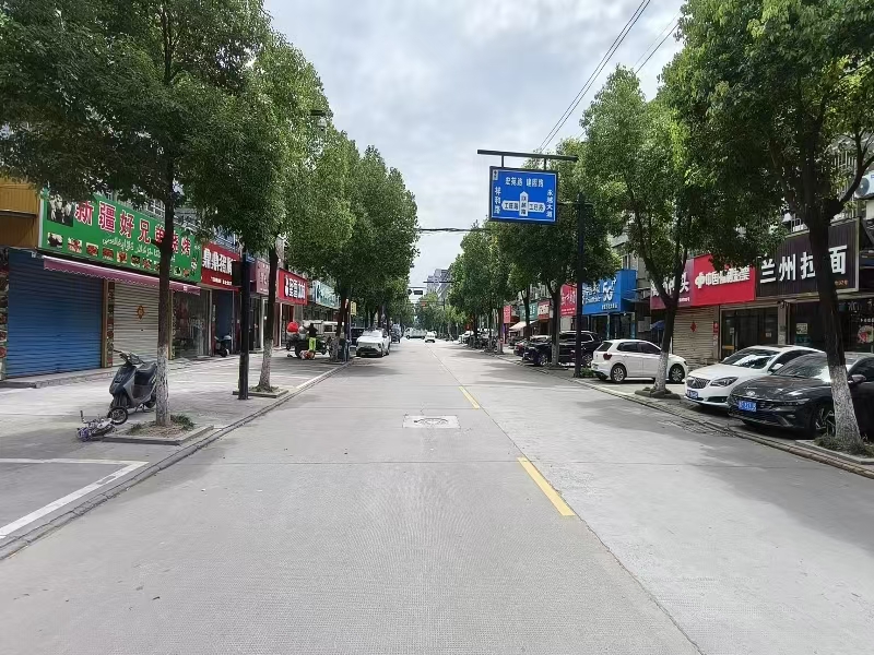 好运转（聚森川味烧烤）桐乡市濮院金龙新村小区主街烧烤店5万急转