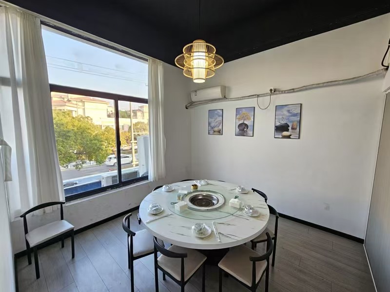 好运转（酱味骨头锅）品牌餐饮小吃、烧烤宵夜街、230平火锅店转让