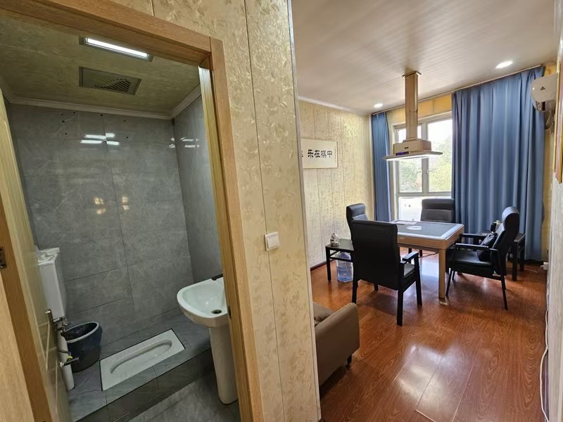 好运站（麻乐鸭自助棋牌）四周小区、写字楼、200平自助棋牌室转让