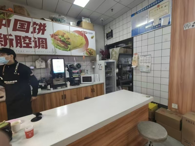 好运转(吴小糖沙拉煎饼)嘉兴老万达小吃店转让可外摆