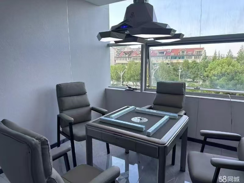 好运转(麻神理工棋牌)商业广场、大润发超市、娱乐场所、棋牌室转让