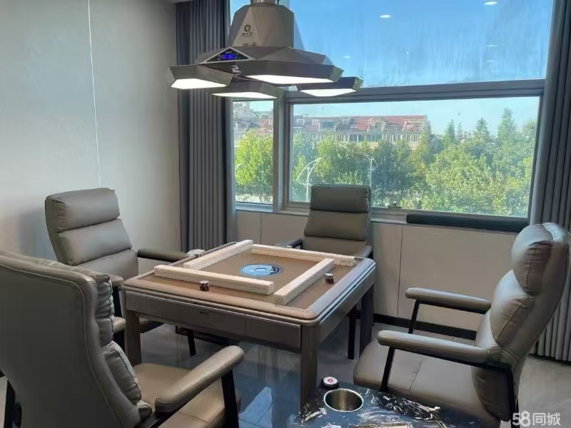 好运转(麻神理工棋牌)商业广场、大润发超市、娱乐场所、棋牌室转让