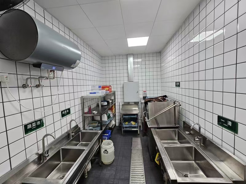 好运转(快天下.现炒快餐)称重.现炒.自选快餐店转让、营收可观、准备退休了