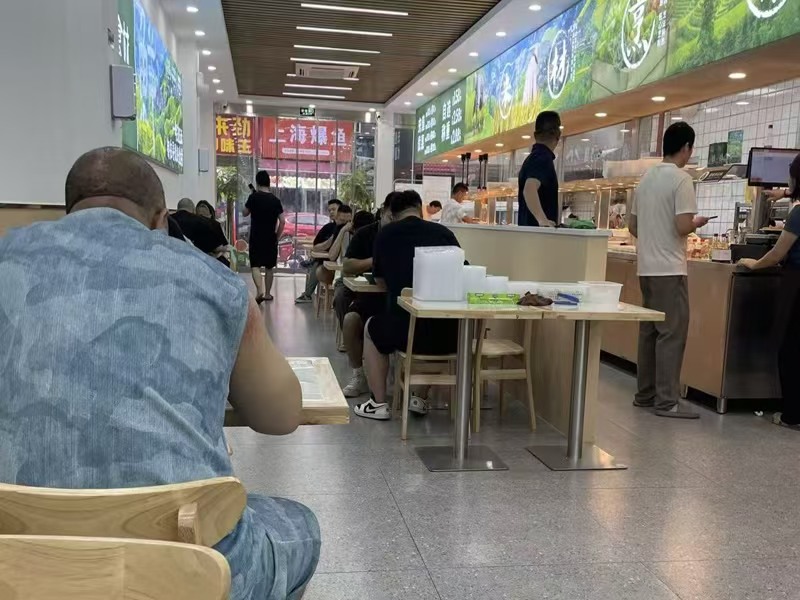 好运转(快天下.现炒快餐)称重.现炒.自选快餐店转让、营收可观、准备退休了