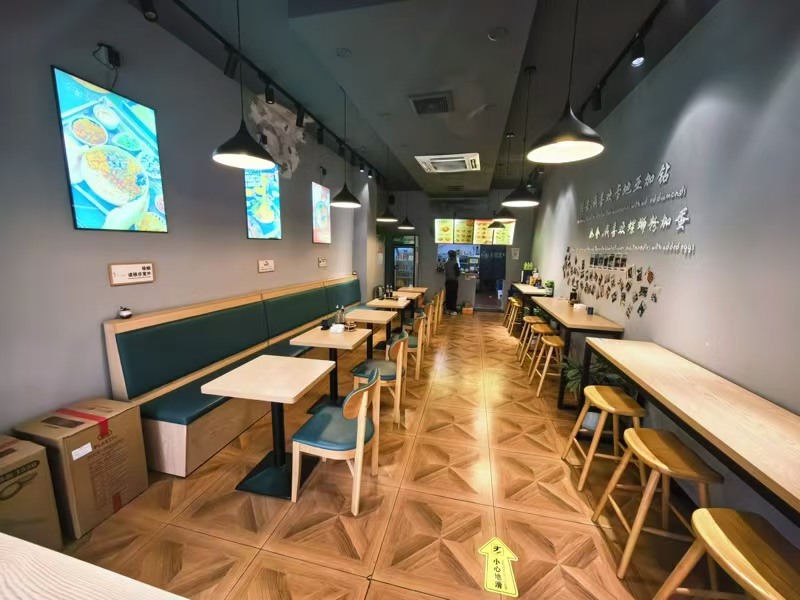 好运转(绿萝香螺狮粉)嘉兴市南湖区万达广场秋江花苑小吃店转让