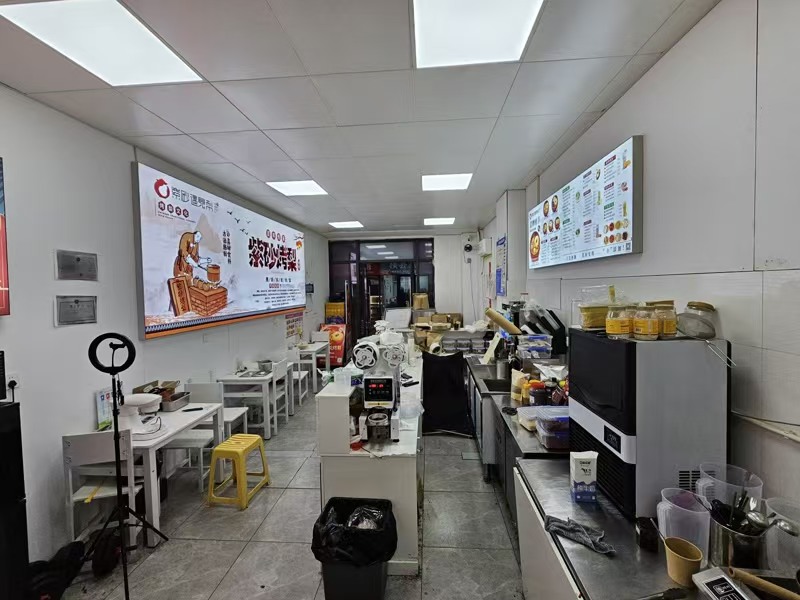 好运转（紫砂遇见梨）嘉兴第一人民医院门口50平小吃店转让