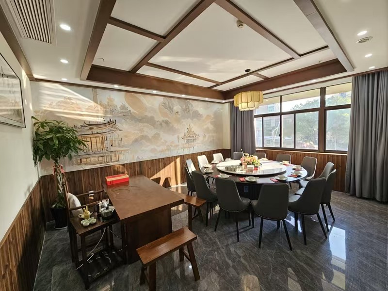 好运转（秦湘记湘菜）吃喝玩乐的圈子出一个270平豪装餐饮店转让&nbsp;