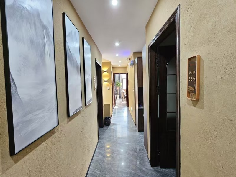 好运转（秦湘记湘菜）吃喝玩乐的圈子出一个270平豪装餐饮店转让&nbsp;