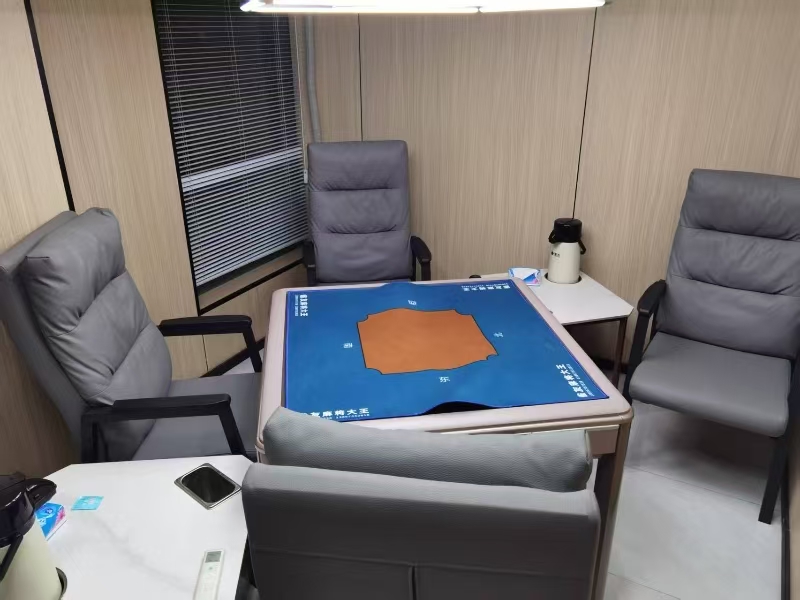 好运转（树下棋牌）嘉兴市秀洲区洪兴路1652号，185㎡棋牌室转让、