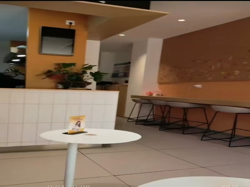 好运转(泡之虾)广场、成熟小区、高中园区、小吃店转让