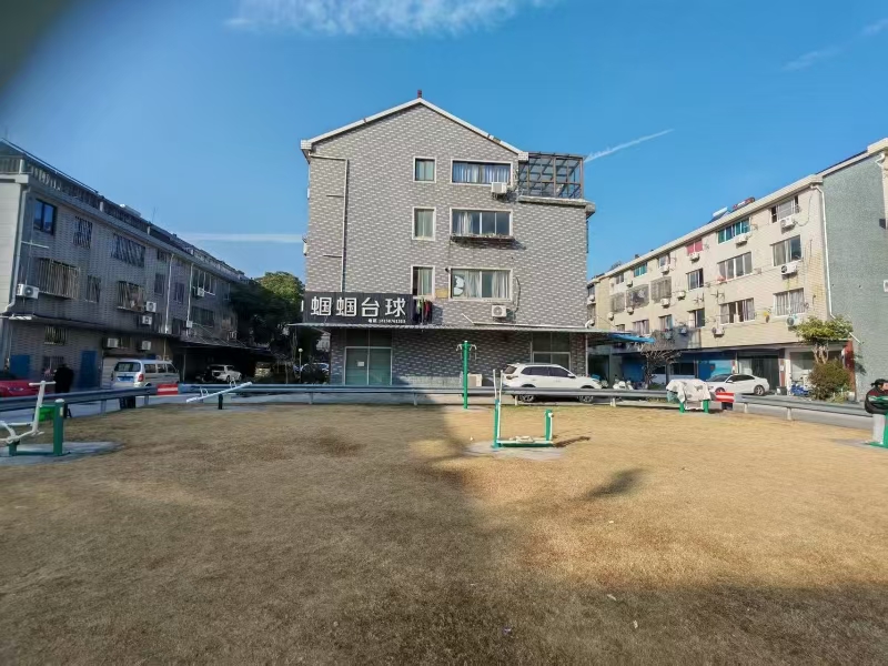 好运转（蝈蝈台球）成熟小区、工业园区、台球室转让