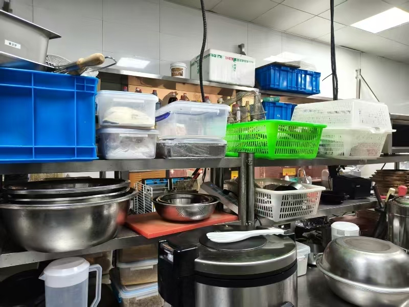 好运转（小胡子烤肉）平湖位置很好的烤肉店转让免租金