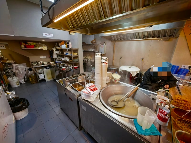 好运转(乔杉杉生烫牛肉米线)南湖区万达广场网红米线小吃店转让