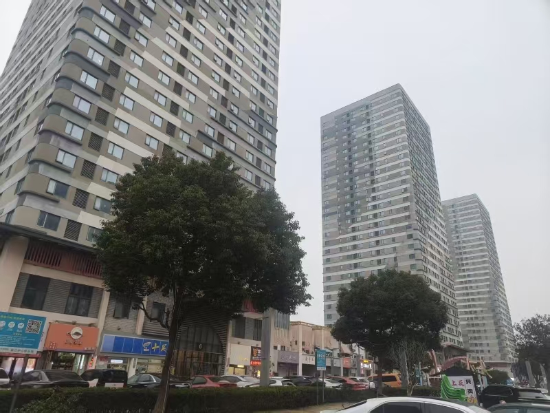 好运转（25hours精酿小酒馆）南湖区万达广场春江中心精装酒馆转让