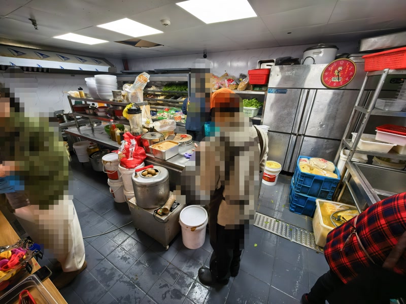 好运转（麻辣烫）嘉兴市中心一年400万营业额麻辣烫小吃店转让