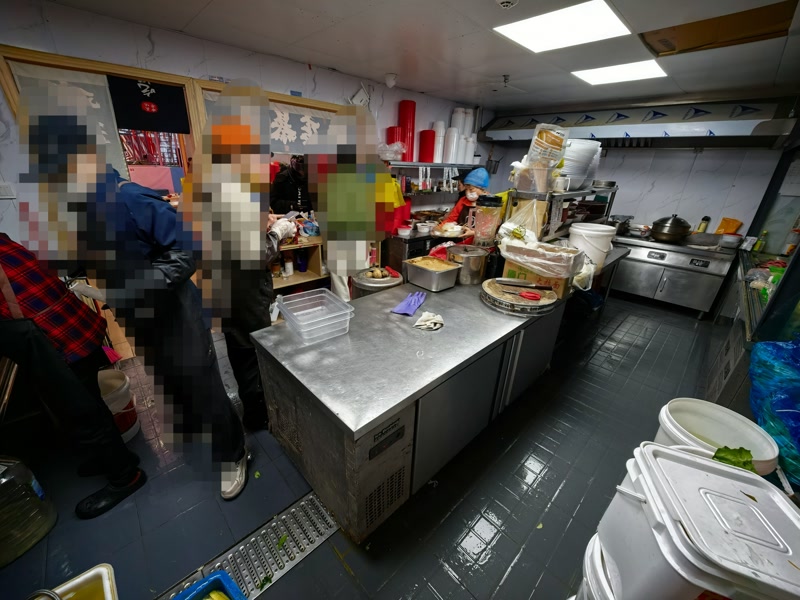 好运转（麻辣烫）嘉兴市中心一年400万营业额麻辣烫小吃店转让